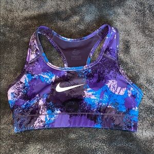 Woman’s Patterned Nike Pro Sports Bra